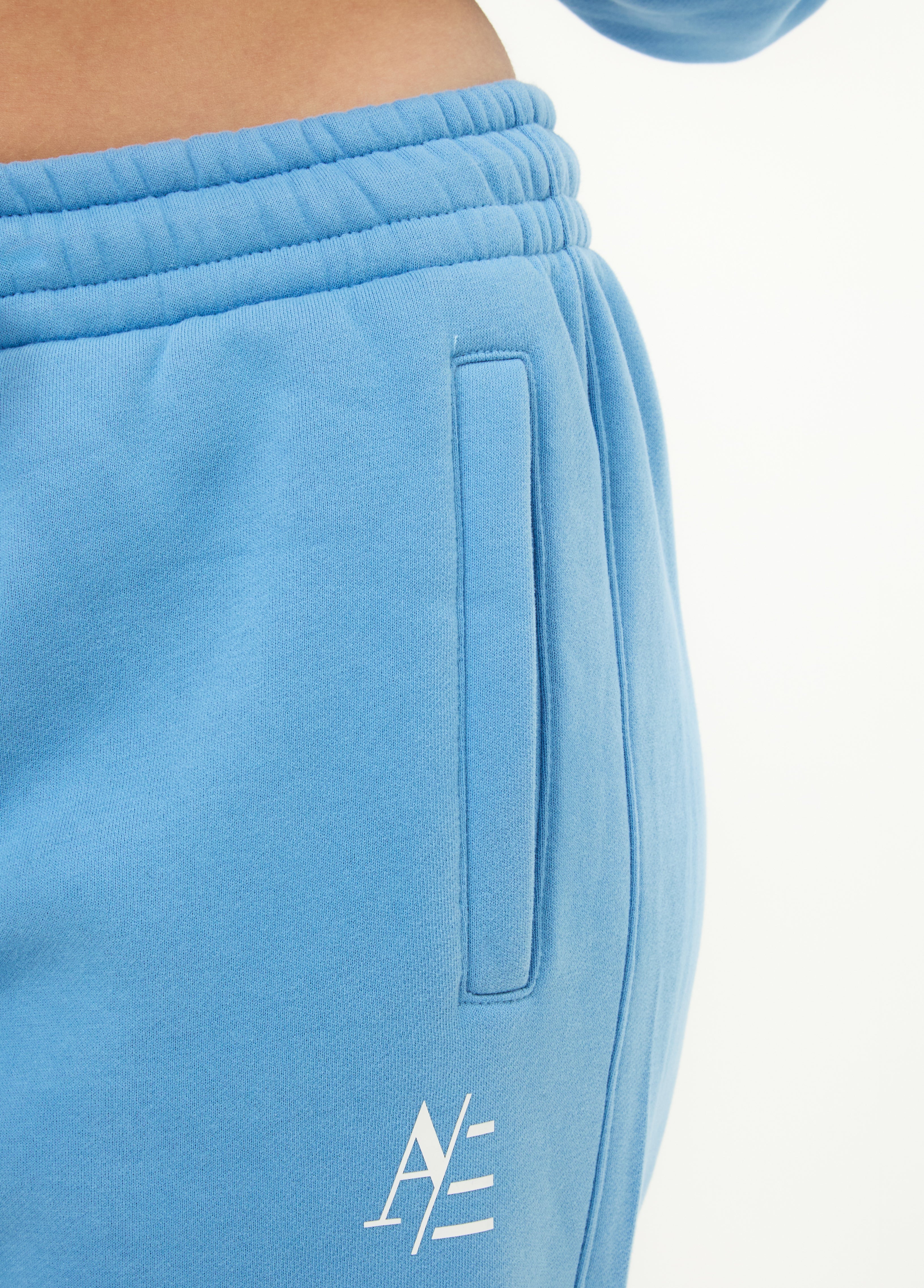 Joggers light blue