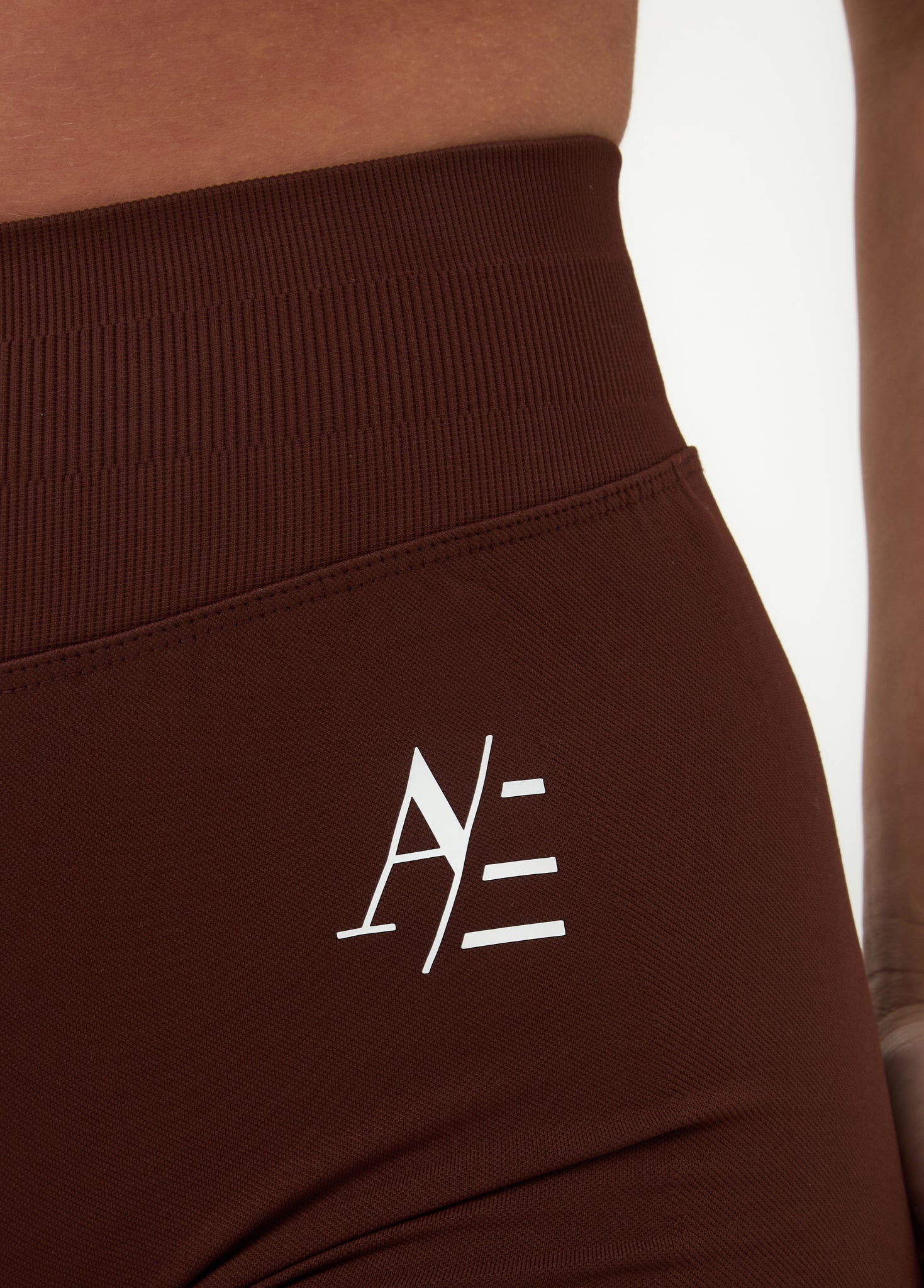 Sport Short Cinnamon Brown