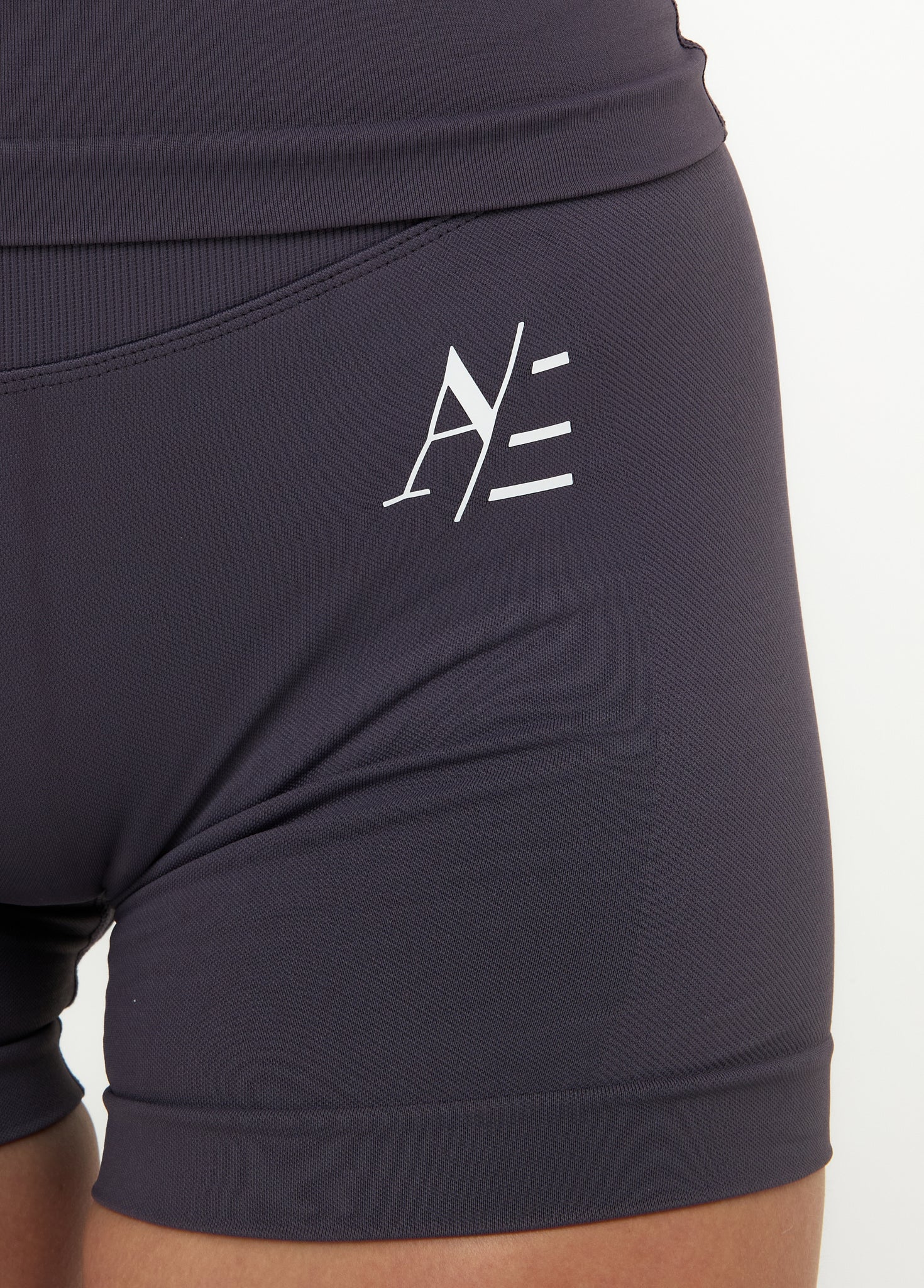 Sport Short Graphite Grey
