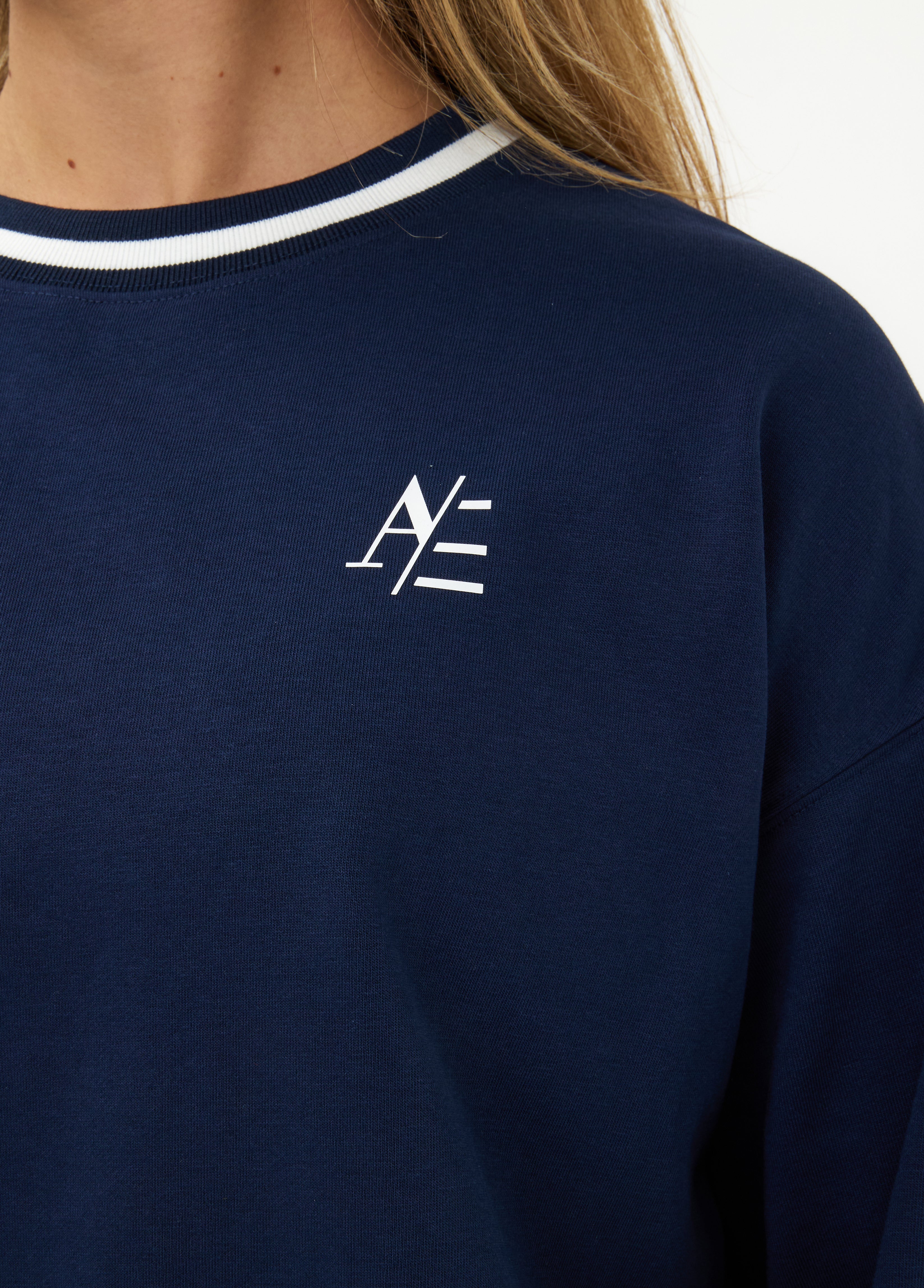 Ares Crewneck Top Navy Blue