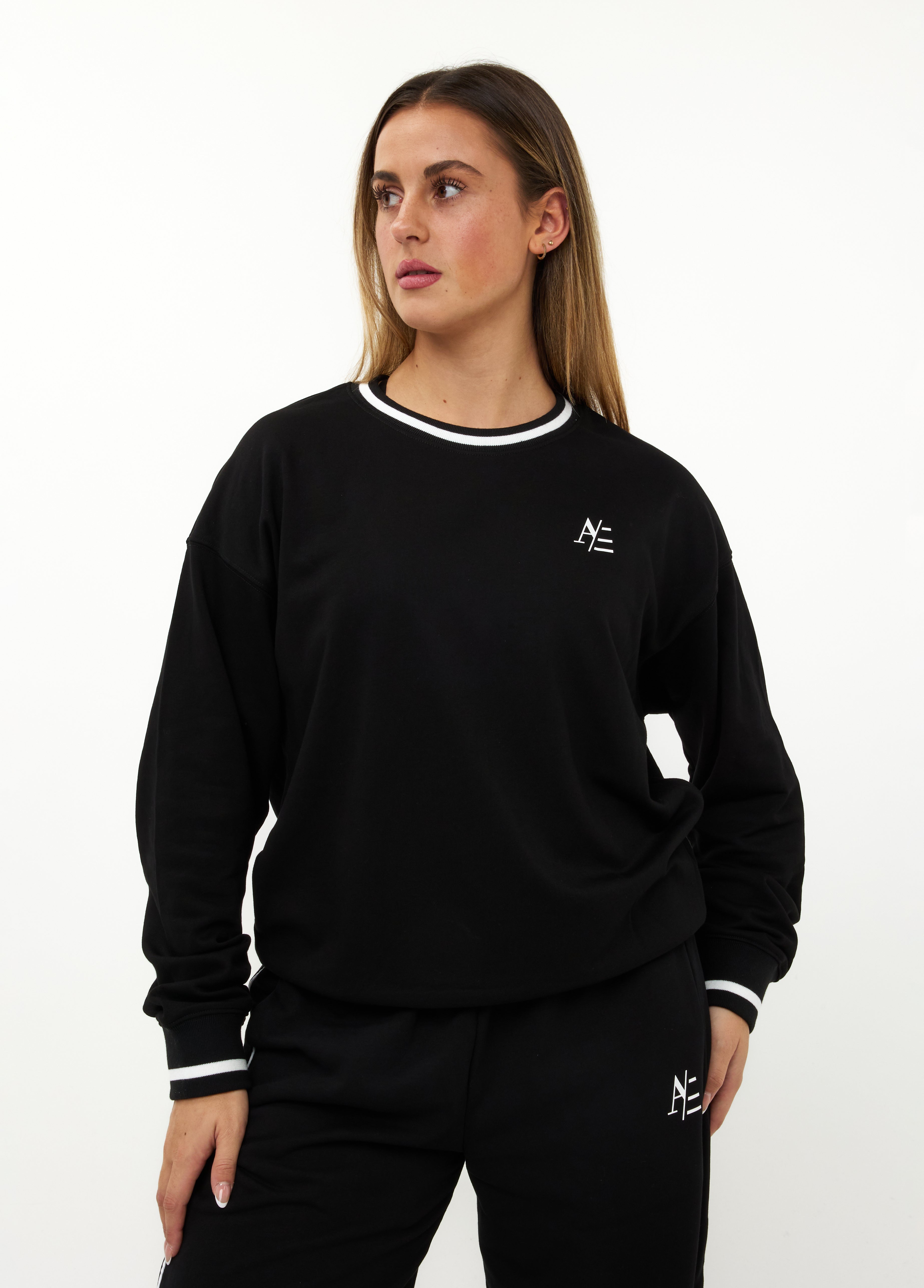 Ares Crewneck Top Black