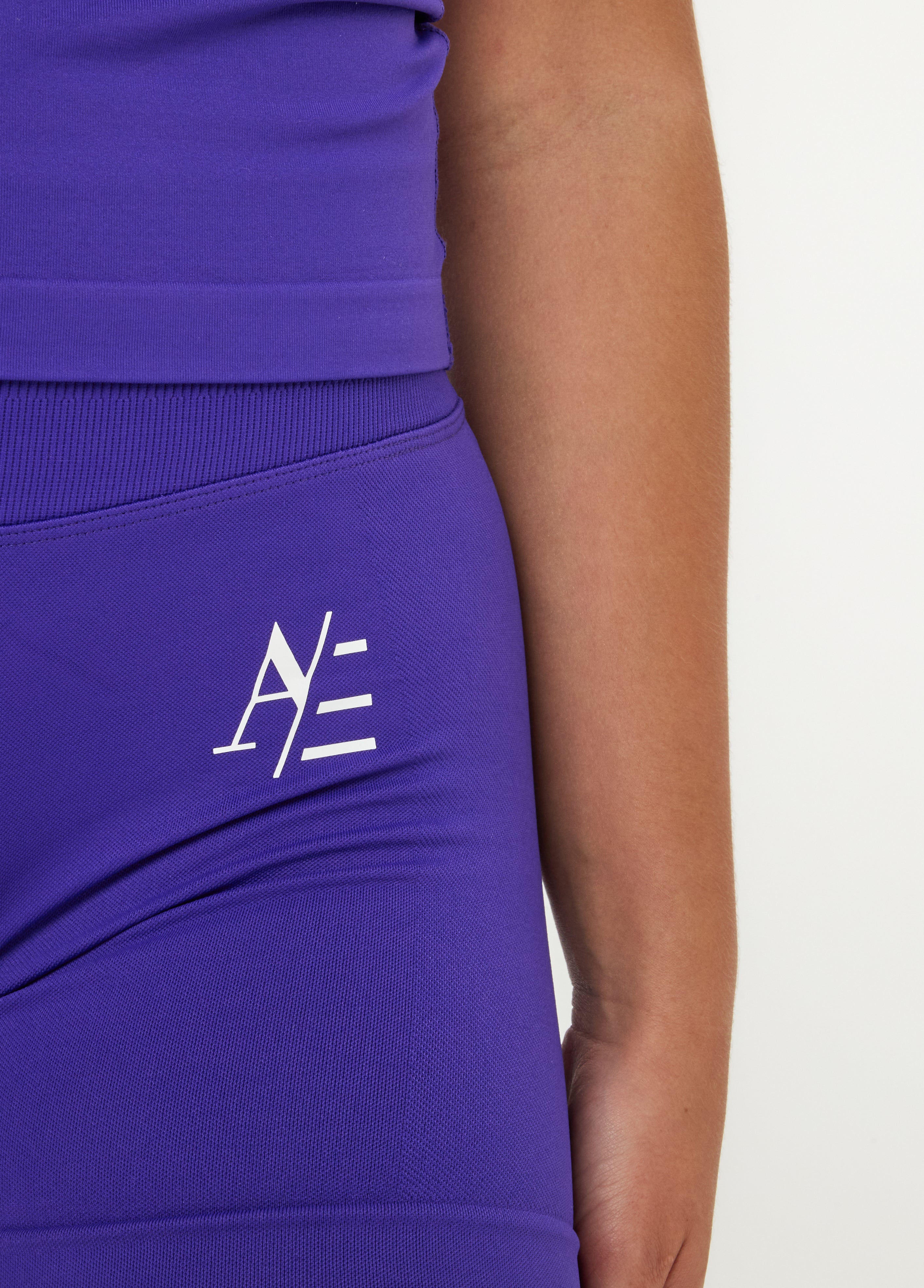 Sport Short Vivid Violet