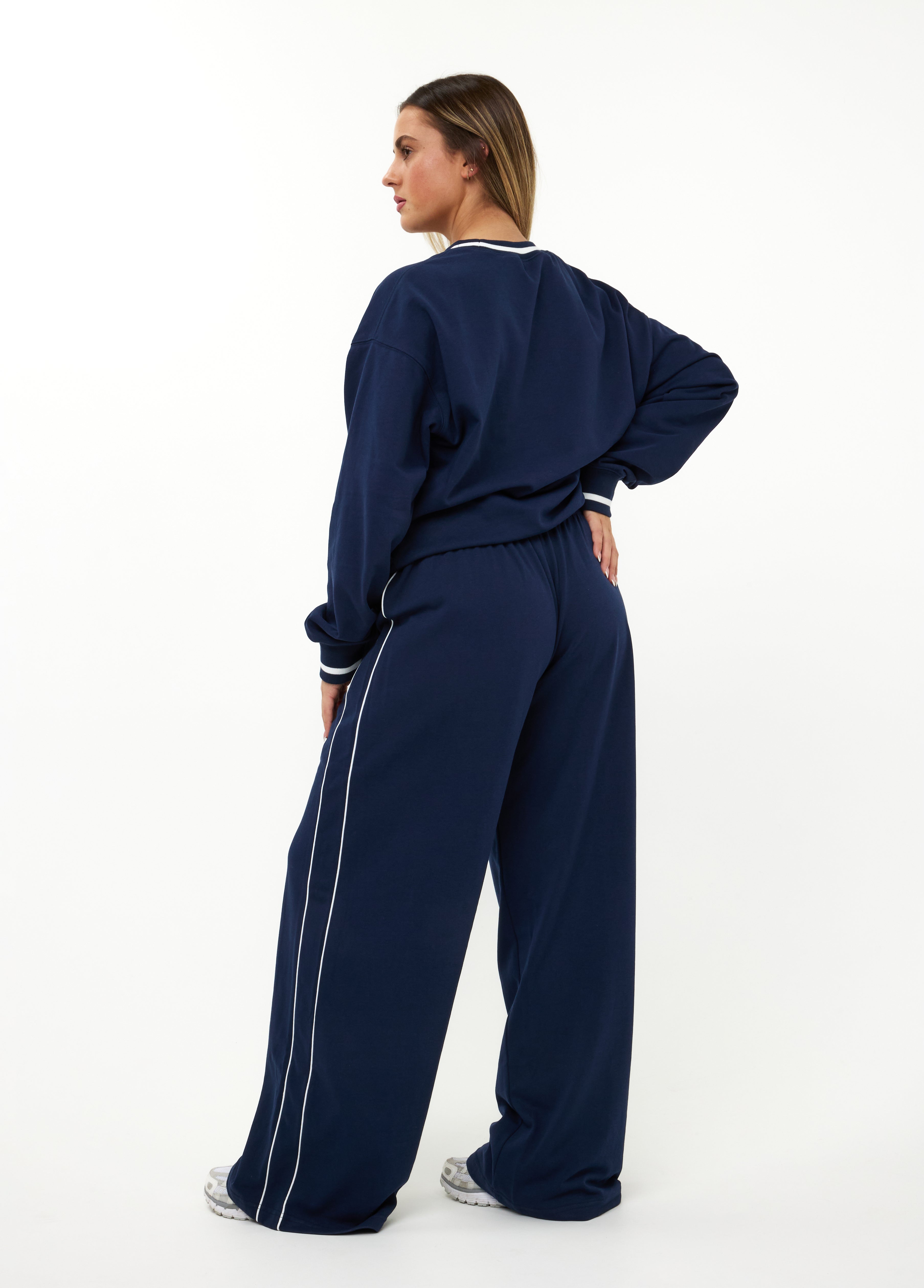 Ares Crewneck Top Navy Blue