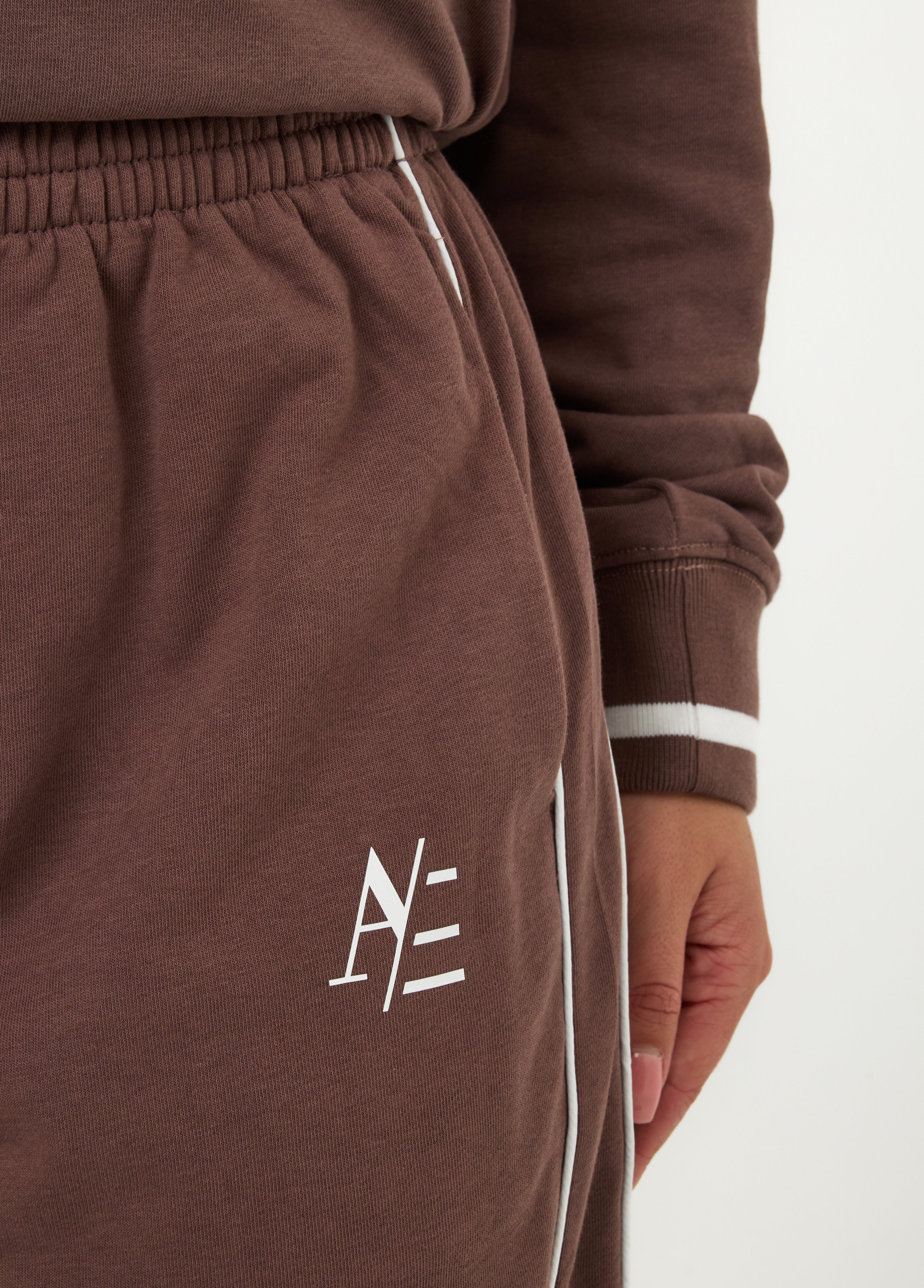 Ares Straight Leg Joggers Mocha Brown