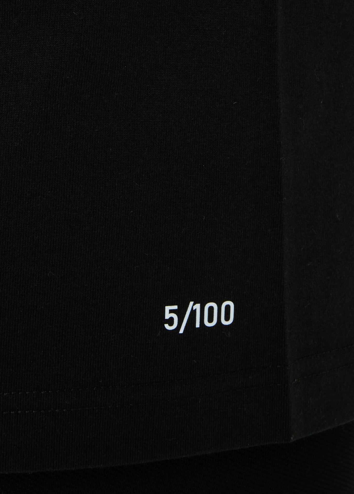 Oversized T Shirt Black Red 4 Year Anniversary